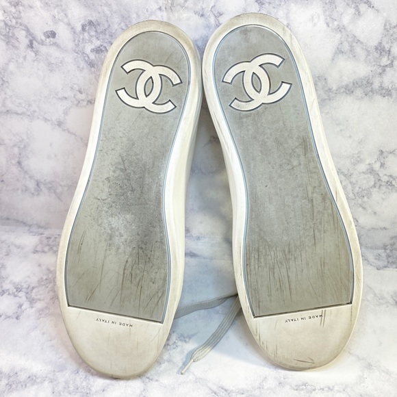 Chanel Leather Two Tone Sneakers 41 - Picture 7 of 9